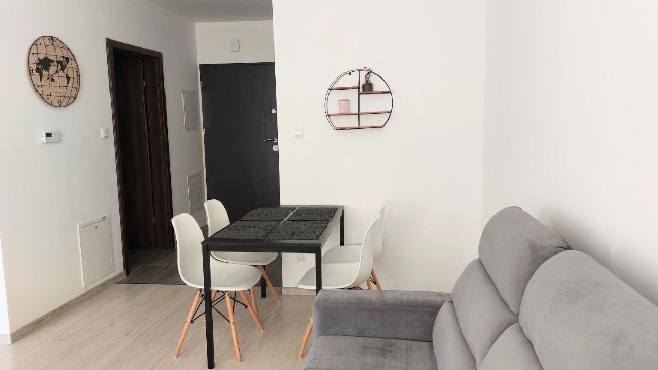 Apartament Black&White Жешув Экстерьер фото